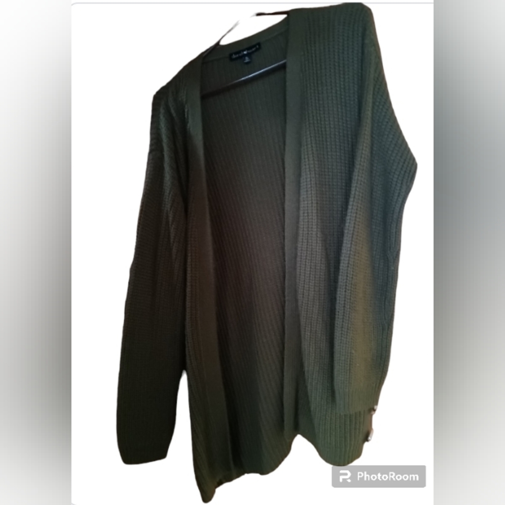 Derek Heart Cardigan Sweater Olive Green with Buttons on the lower back